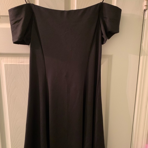 NWT Off the shoulder A-line dress - Picture 1 of 3